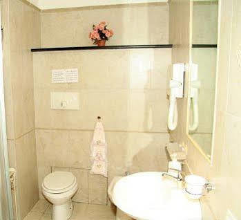 The Center Of Rome B&B Екстериор снимка